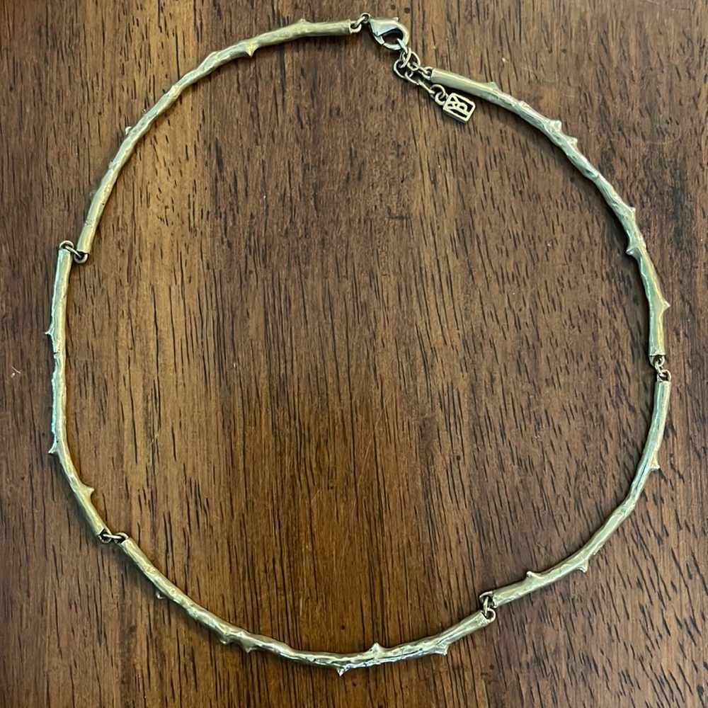 Waxing poetic brass choker